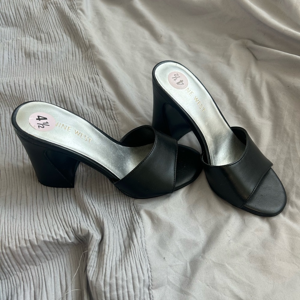 Nine West high heeled sandals